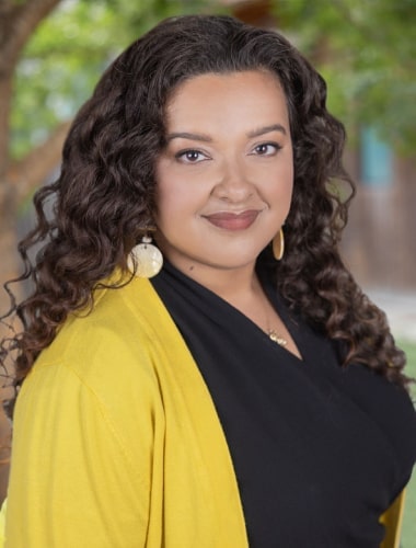 krystal-gomez-attorney-with-abogada-kate-in-texas